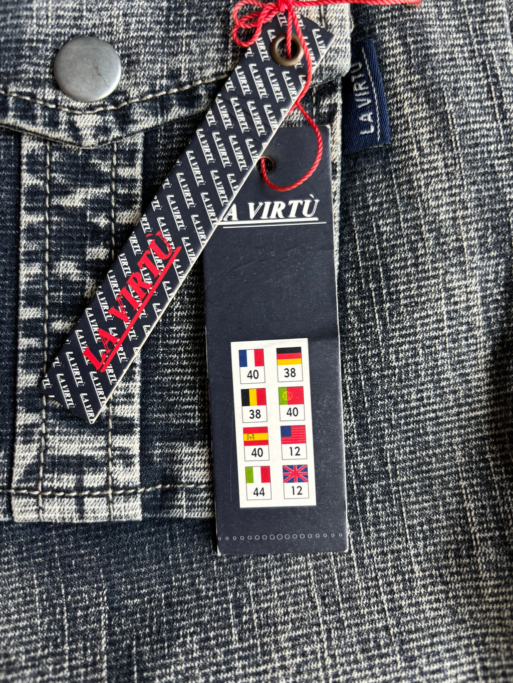 Jeans svasati cargo con disegni fatti a mano anni 2000