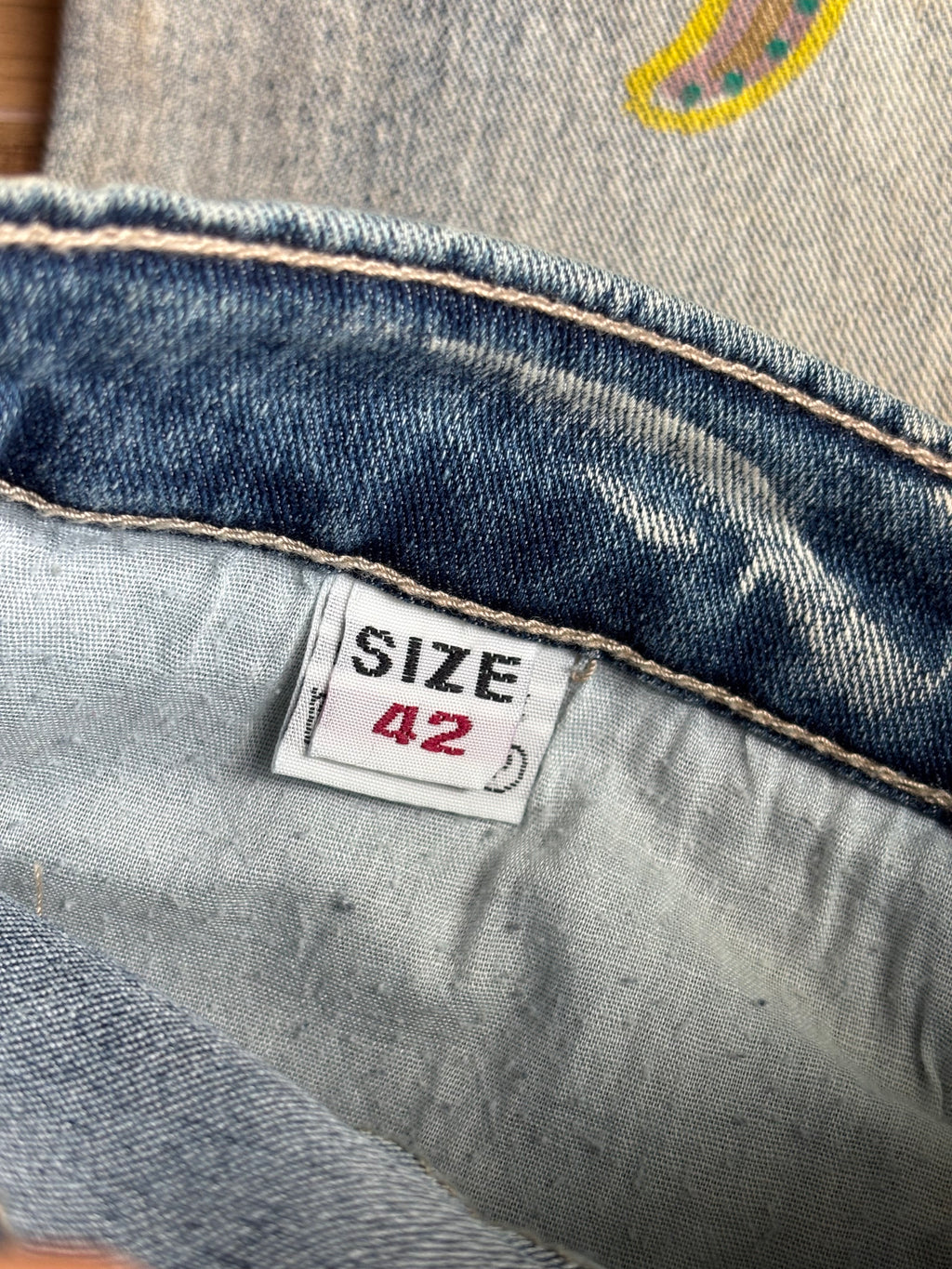 Jeans cargo svasati con disegni fatti a mano anni 2000