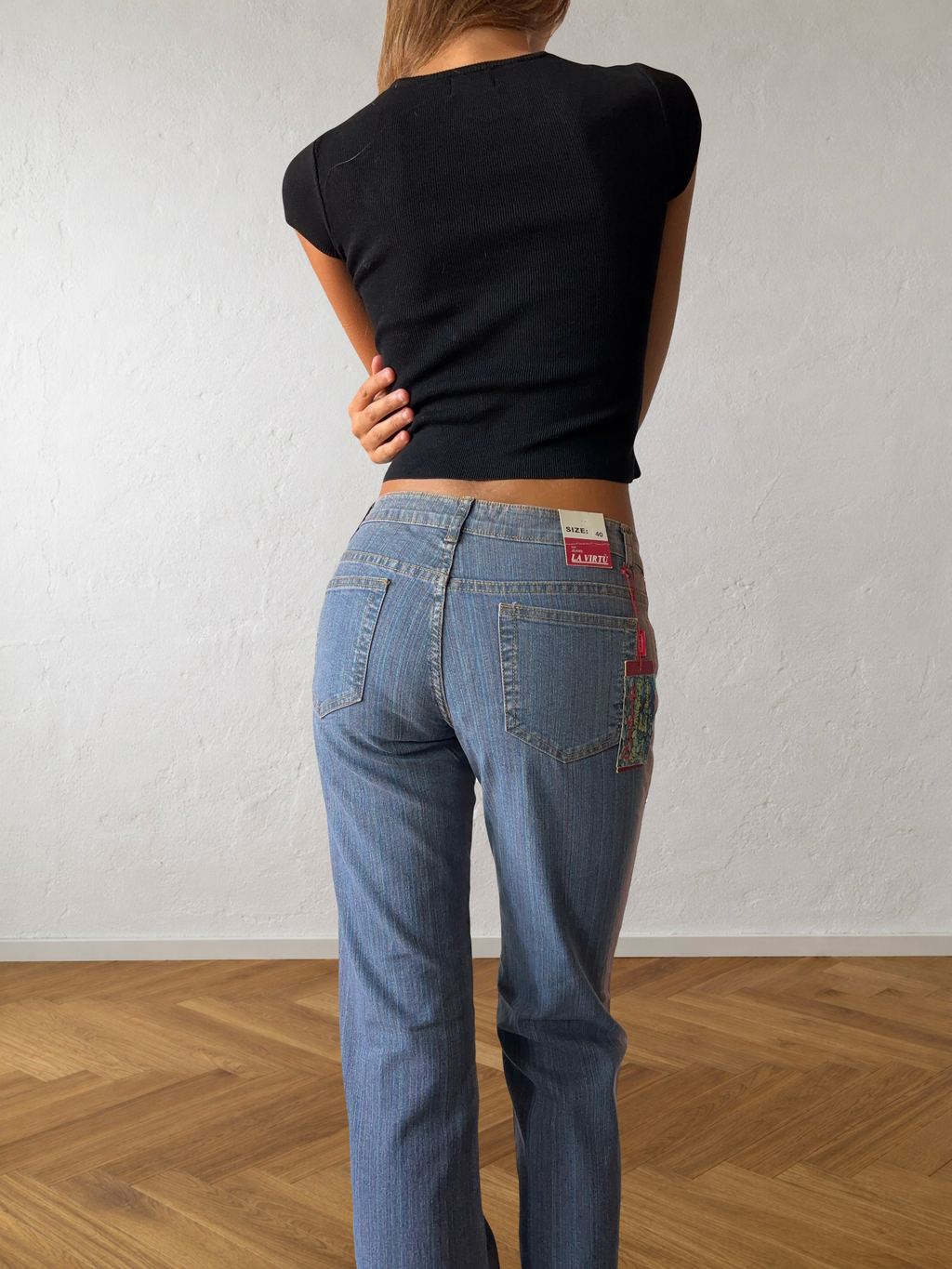 Jeans svasati disegni fatti a mano anni 2000