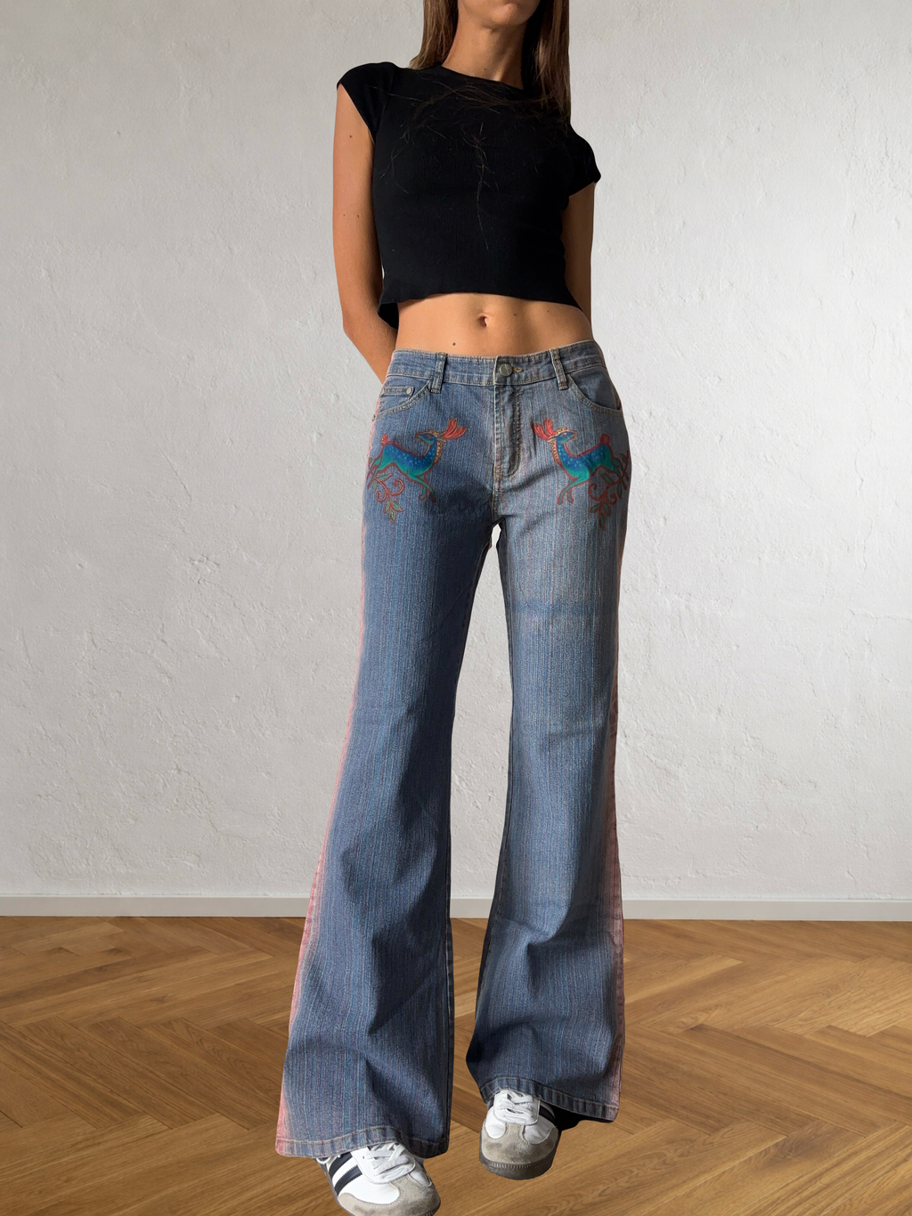 Jeans svasato disegni fatti a mano anni 2000