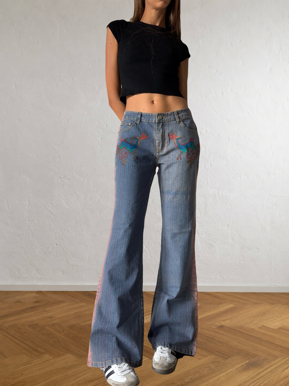 Jeans svasato disegni fatti a mano anni 2000
