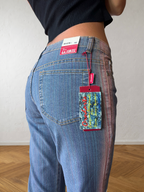 Jeans svasati disegni fatti a mano anni 2000
