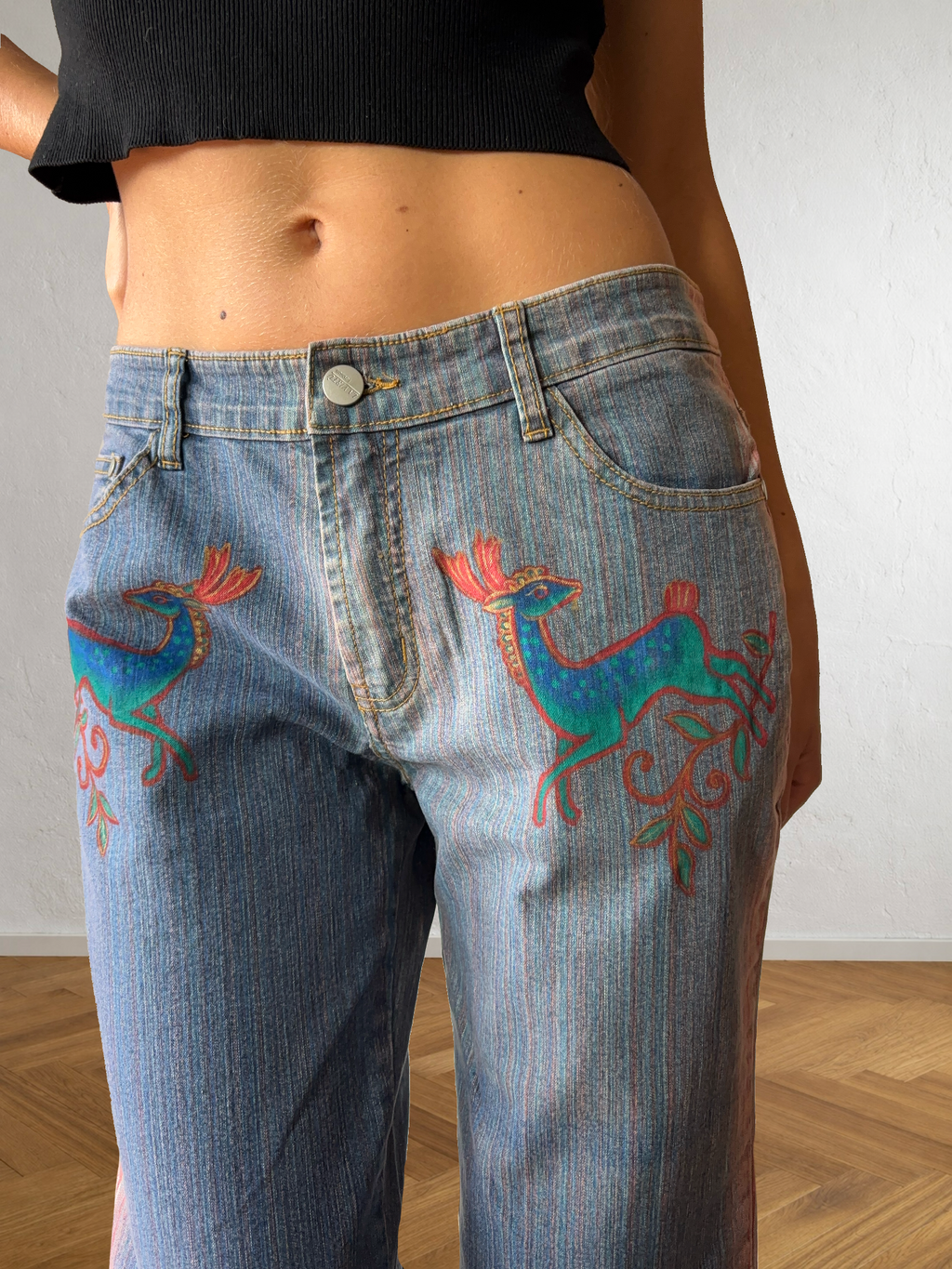 Jeans svasato disegni fatti a mano anni 2000