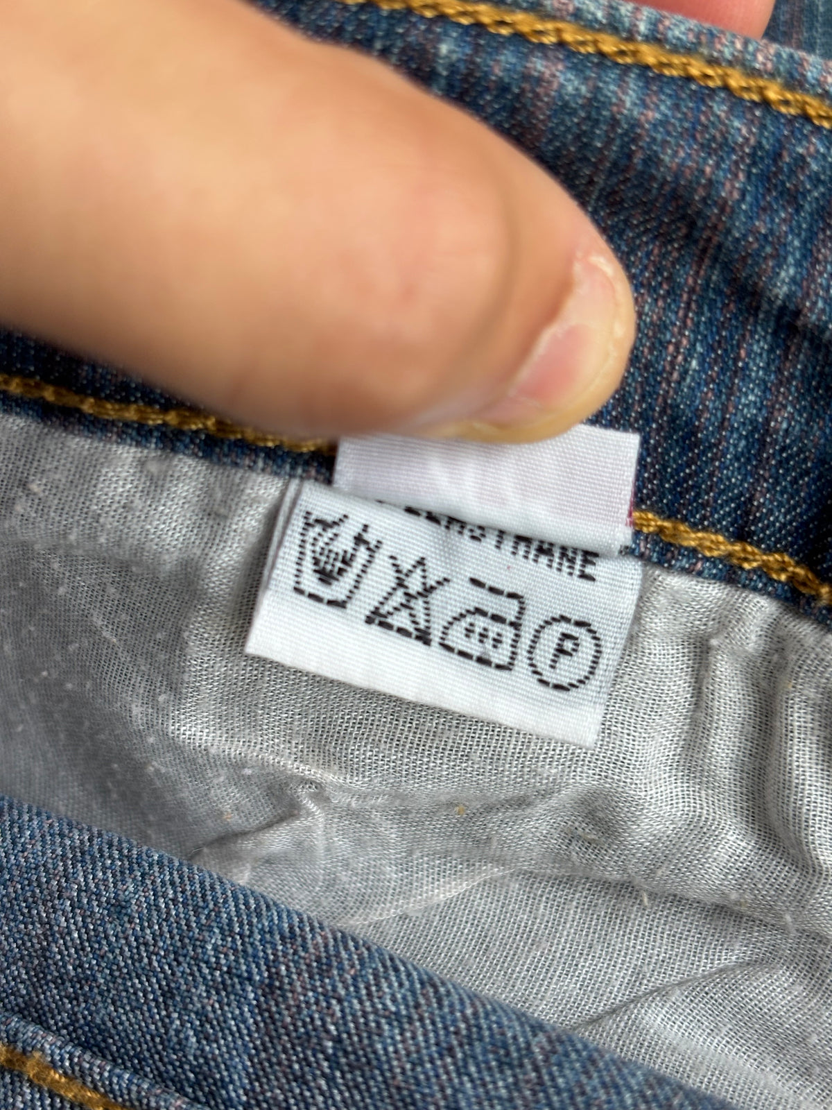 Jeans svasati con disegni fatti a mano anni 2000