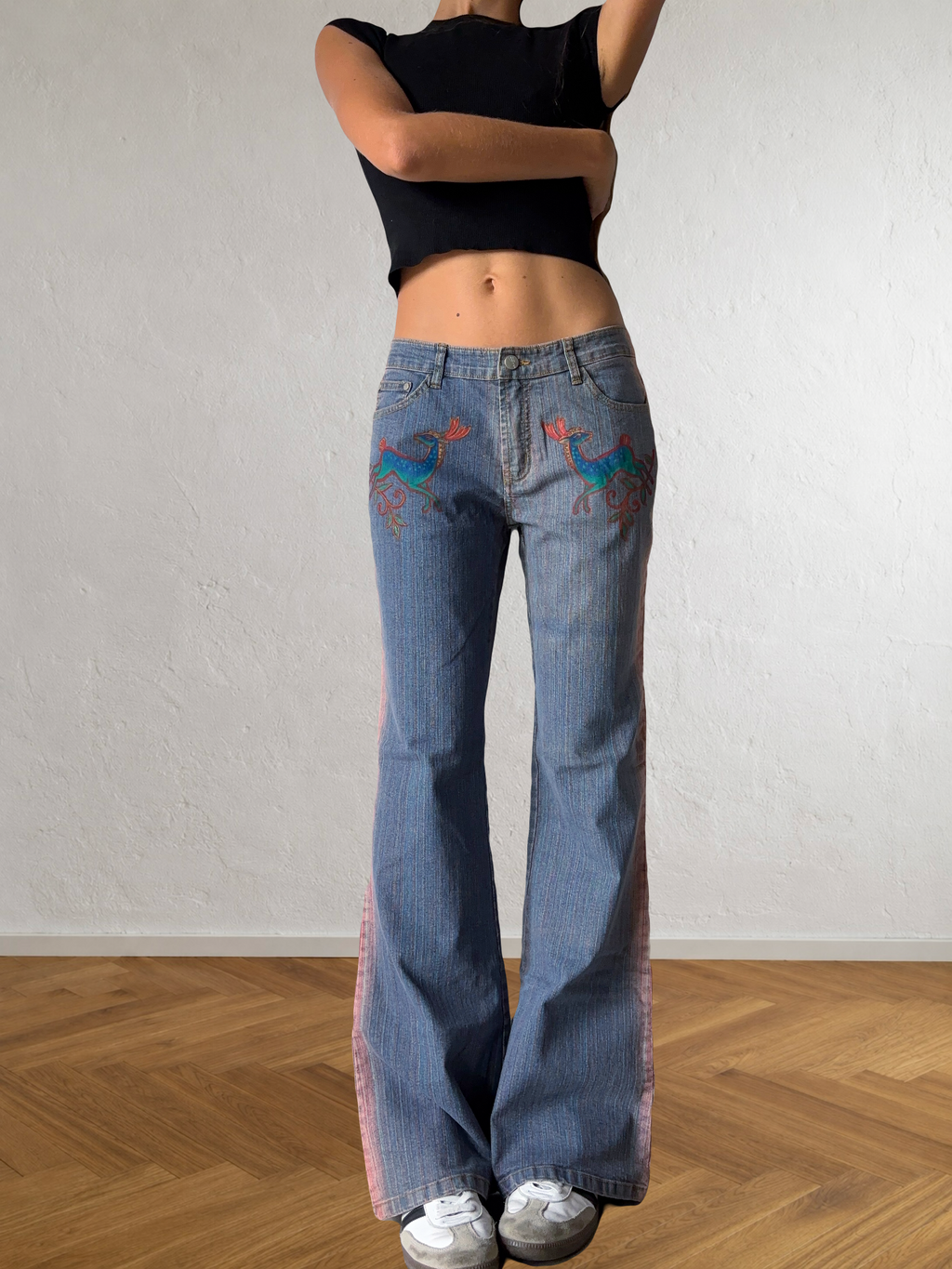 Jeans svasato disegni fatti a mano anni 2000