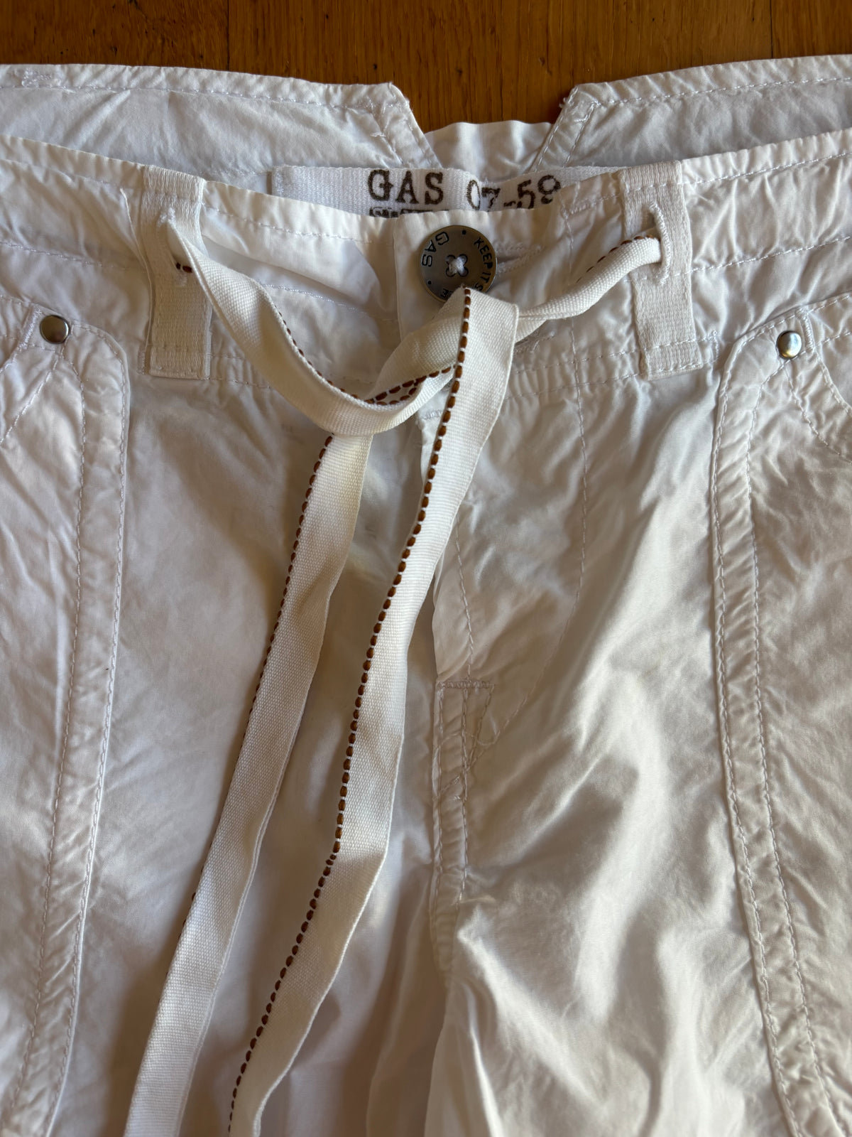 Pantalon cargo parachute blanc GAS années 2000