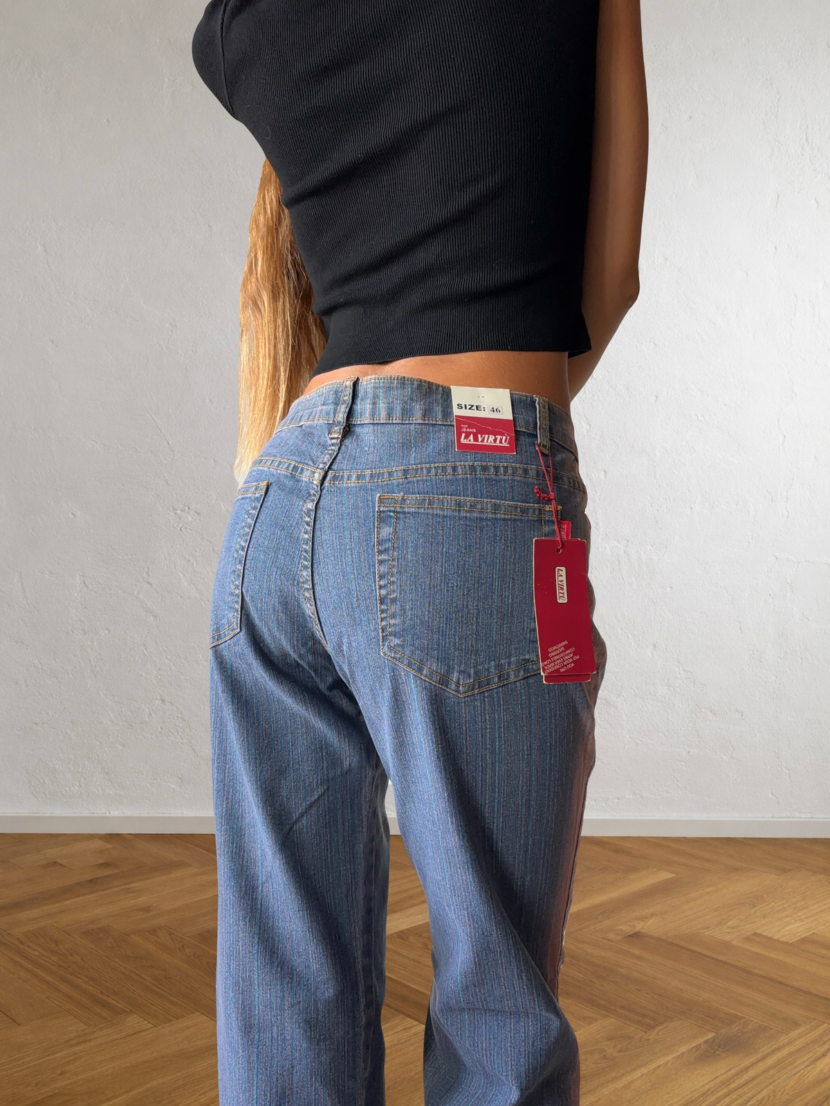 Jeans svasato disegni fatti a mano anni 2000