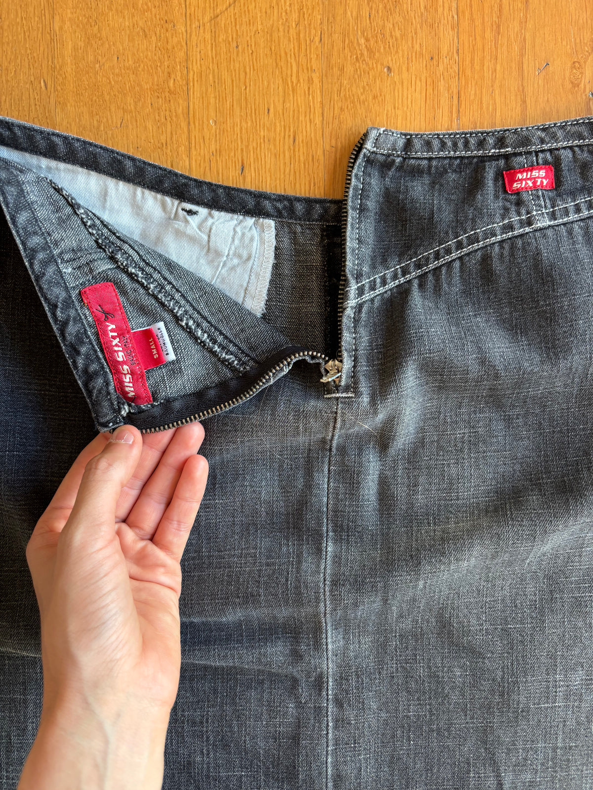 Gonna Miss Sixty denim grigio ricamata fiori
