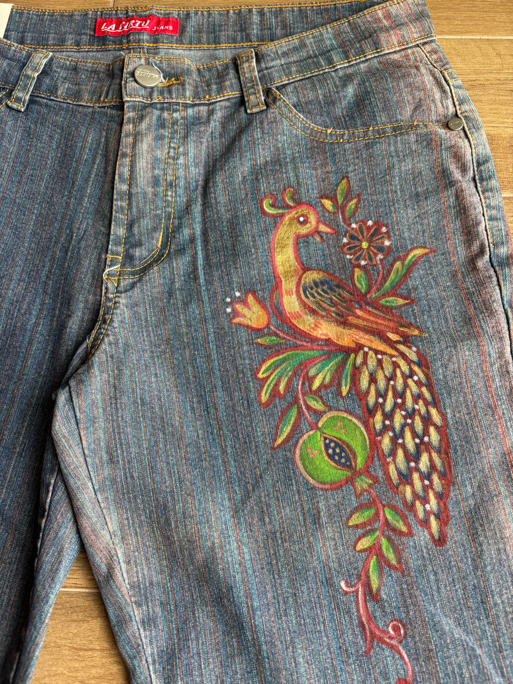 Jeans svasati con disegni fatti a mano anni 2000