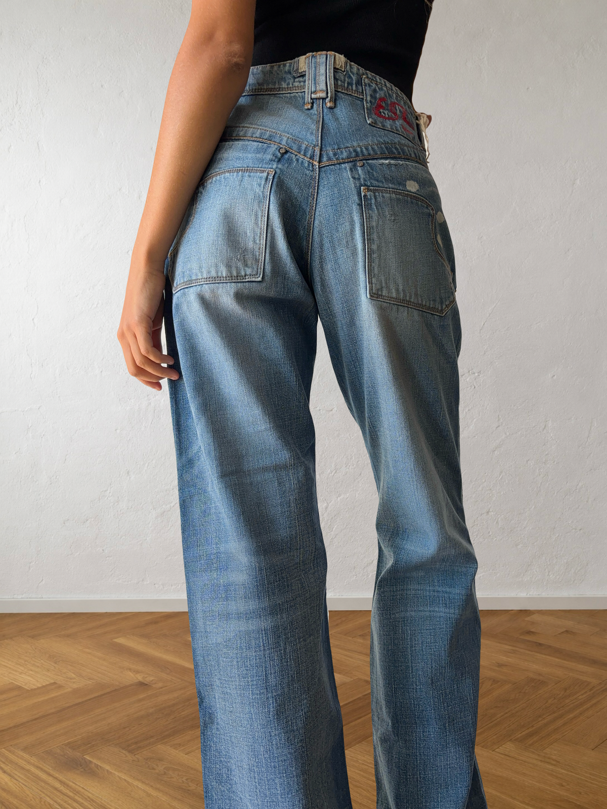 Jeans anni 90 gamba ampia dettagli cargo