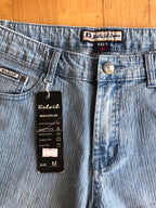 2000s light blue Capri jeans with side buckles