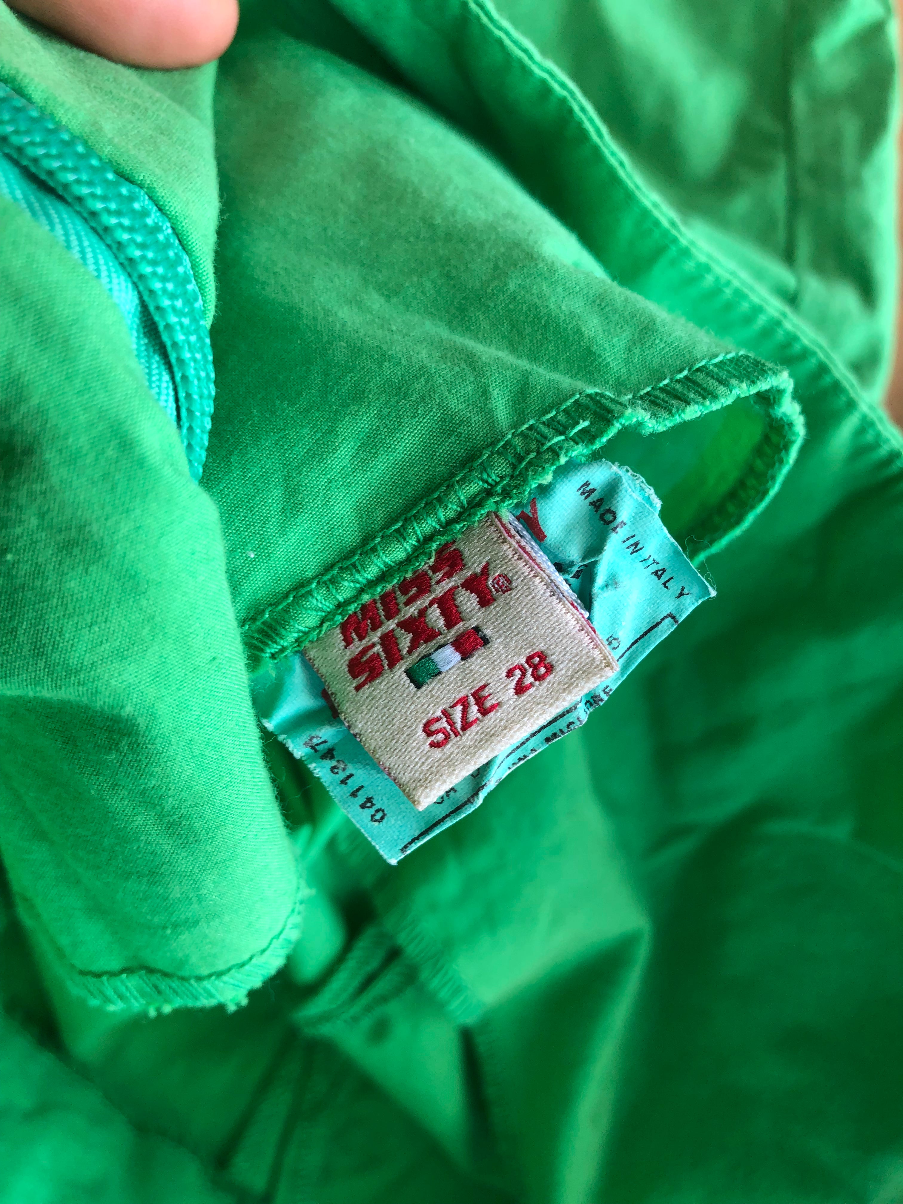 Shorts Capri vert fluo Miss Sixty années 2000