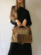 Wildledertasche von Carpisa im Stil der 2000er mit Karree-Muster