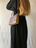 Schultertasche aus Pythonleder und Leder im Stil der 90er