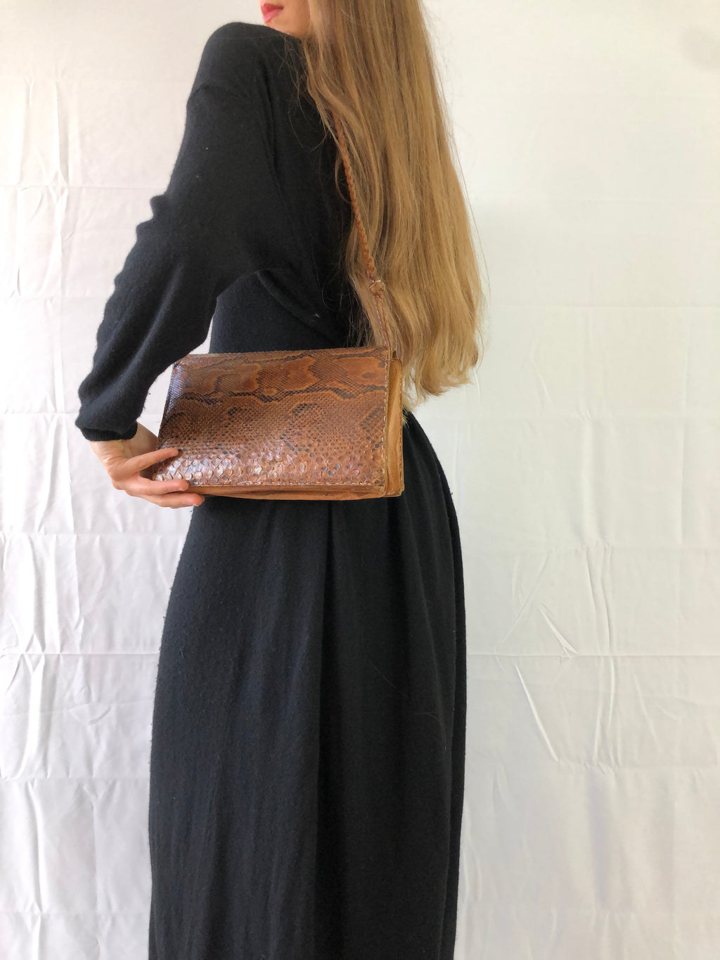 Schultertasche aus Pythonleder und Leder im Stil der 90er