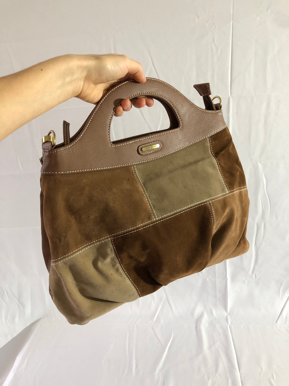 Wildledertasche von Carpisa im Stil der 2000er mit Karree-Muster
