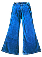 2000s low-rise bell-bottom jeans