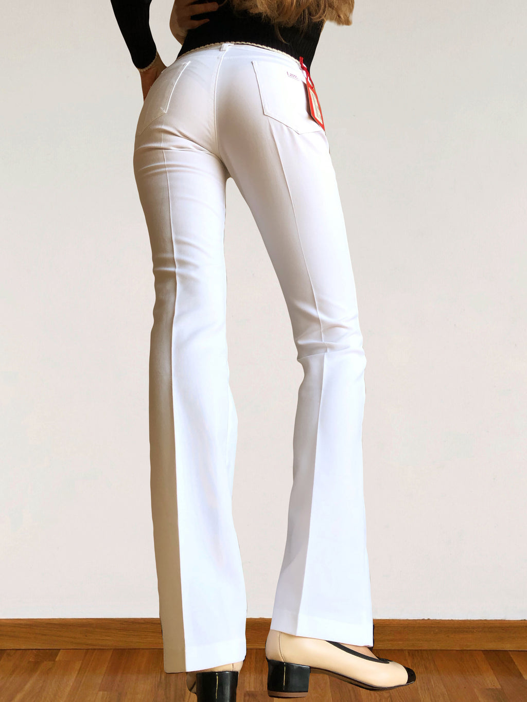 Pantalon Miss Sixty blanc évasé à pli permanent années 2000