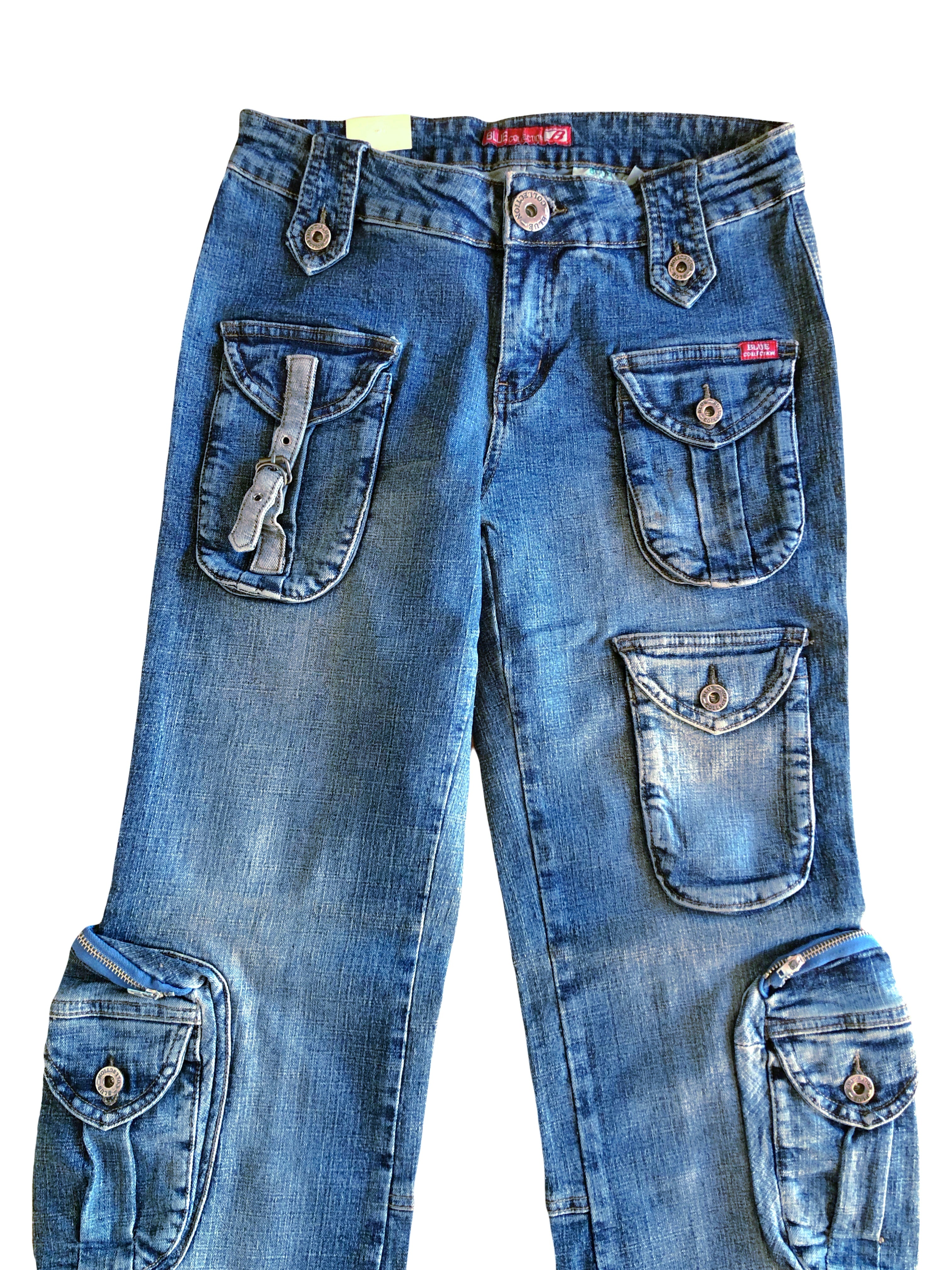 Jeans vintage anni 90 svasati. Molteplici tasche tonde