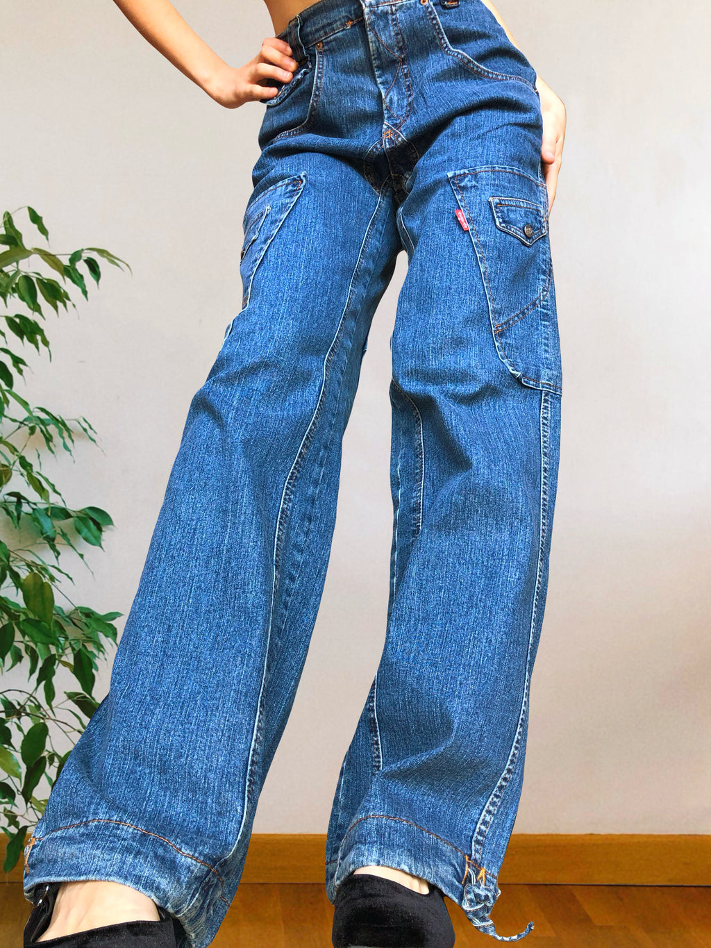 Jeans Cargo Vintage anni 90 con tasche grandi. Gamba ampia