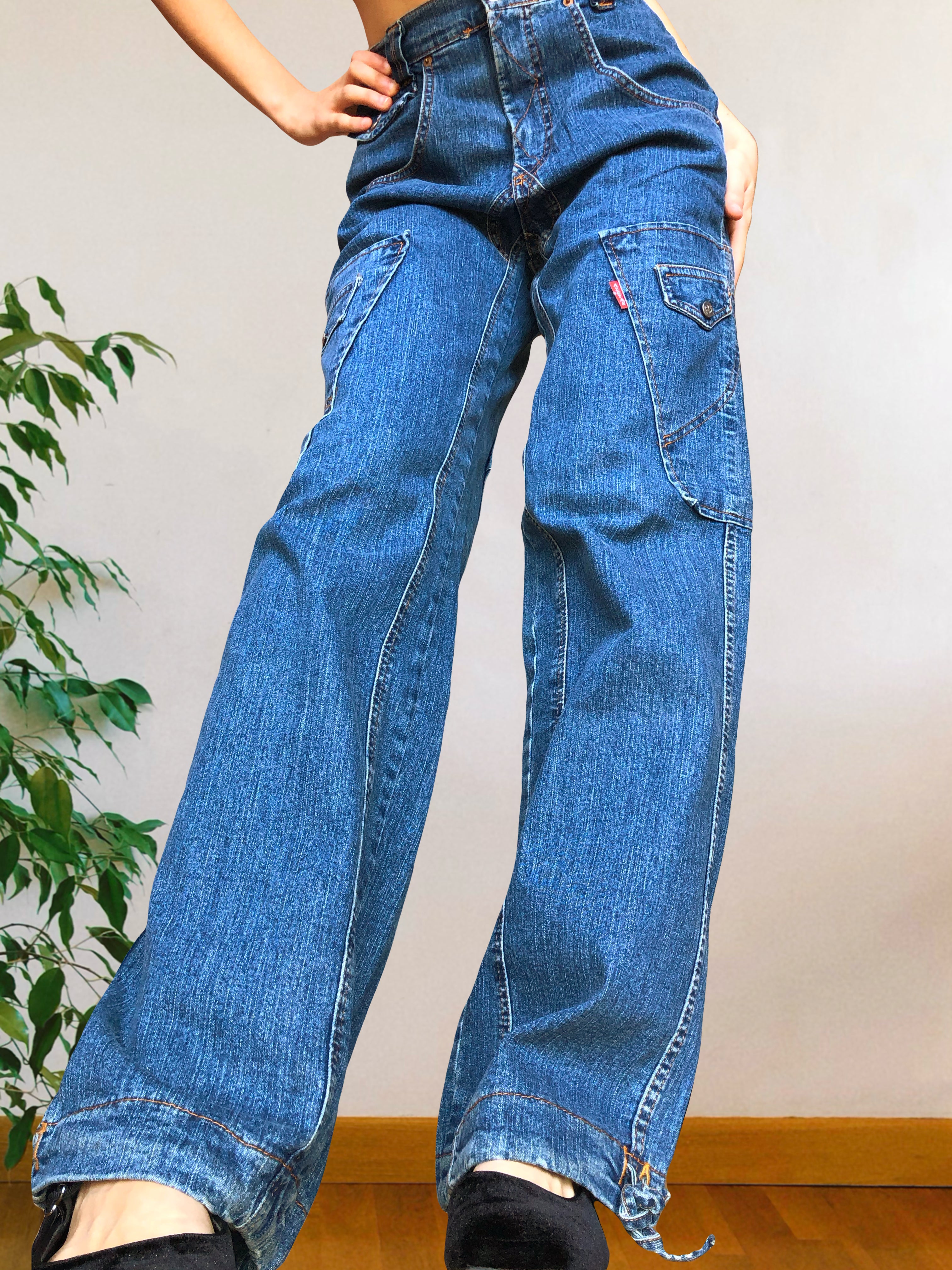 Jeans Cargo Vintage anni 90 con tasche grandi. Gamba ampia