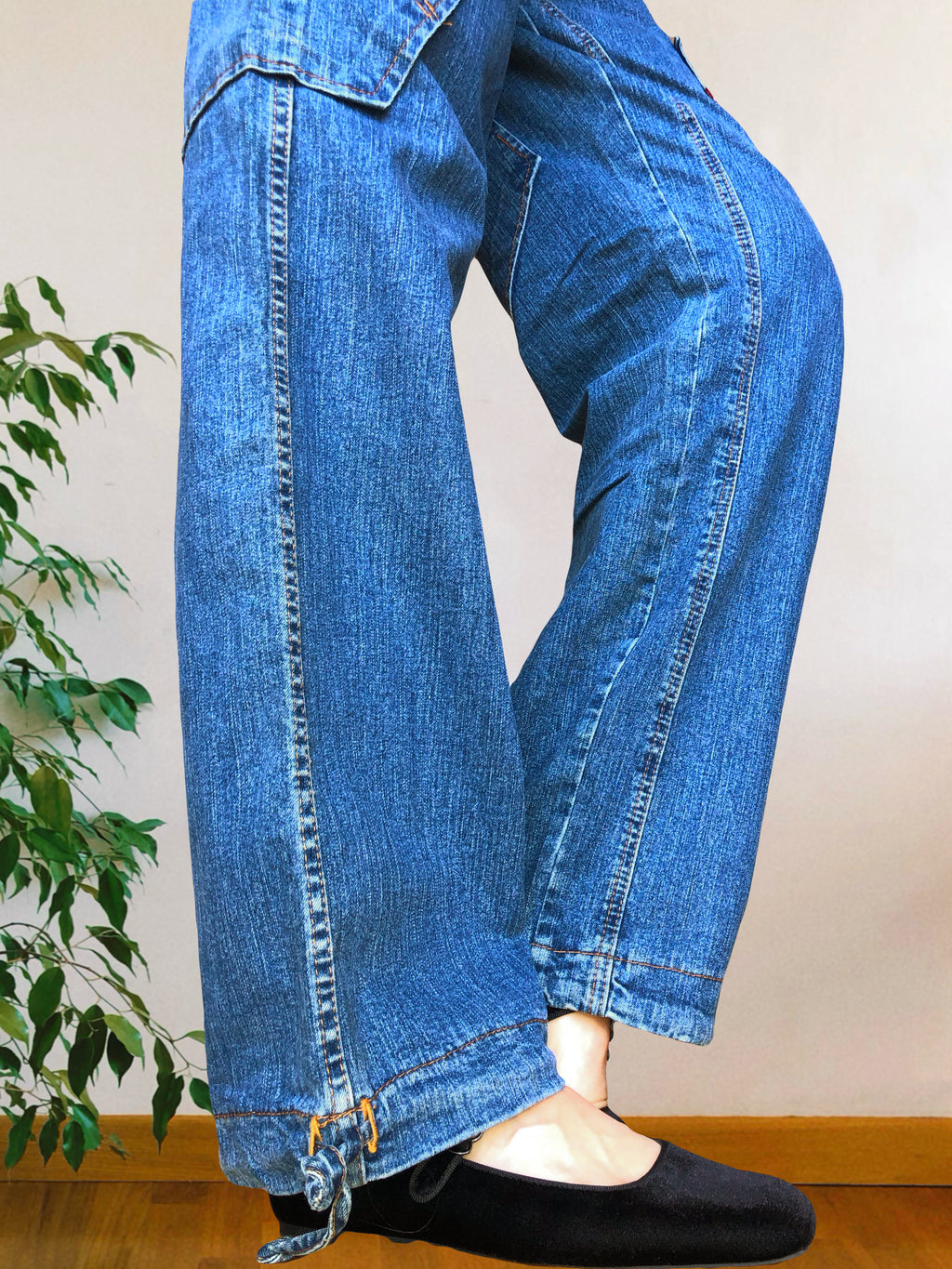 Jeans Cargo Vintage anni 90 con tasche grandi. Gamba ampia