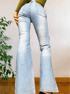 Jean flare clair style années 90 avec poches et zip