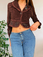 Blazer crop top marrone borgogna con cuciture e ricami
