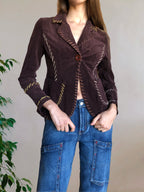 Blazer marrone con ricami sulla schiena