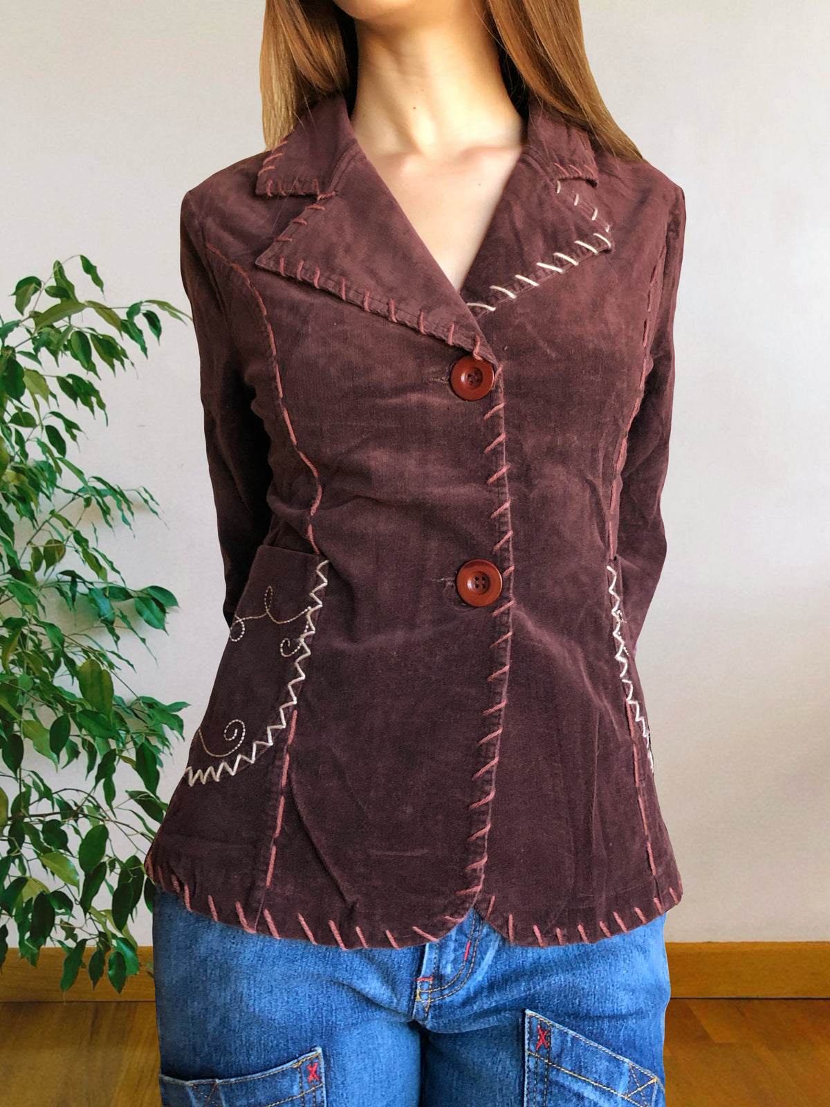 Blazer marrone borgona con ricami