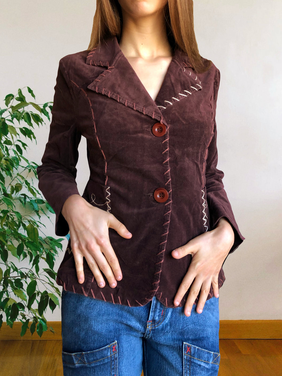 Blazer marrone borgona con ricami