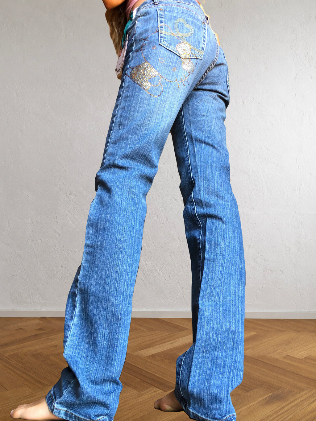 Jeans Vintage Hello Kitti dritti. Anni 2000 vita bassa