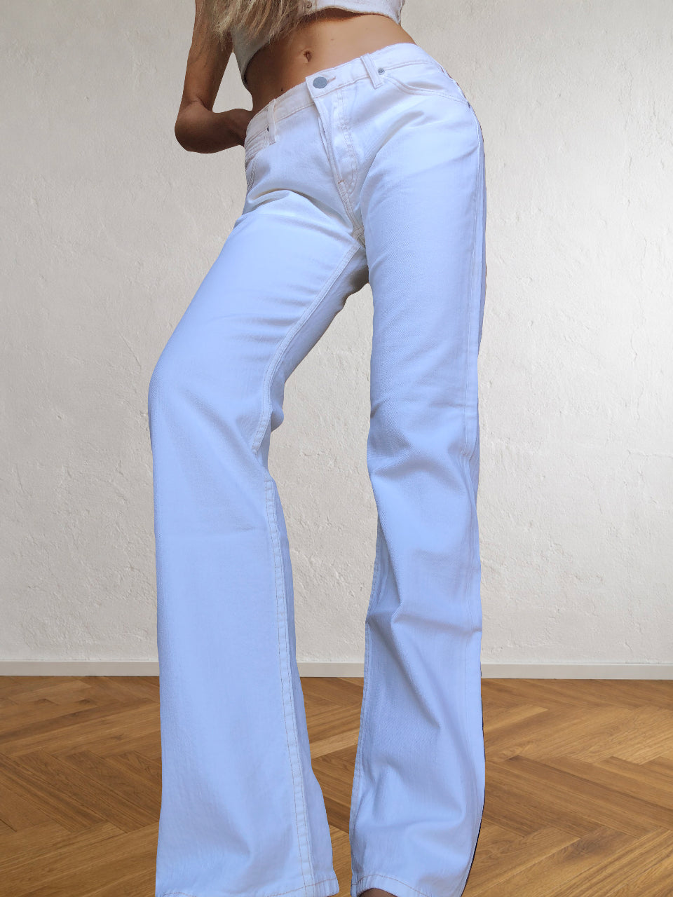 Jeans Bianchi LEE anni 90. A vita bassa svasati dritti