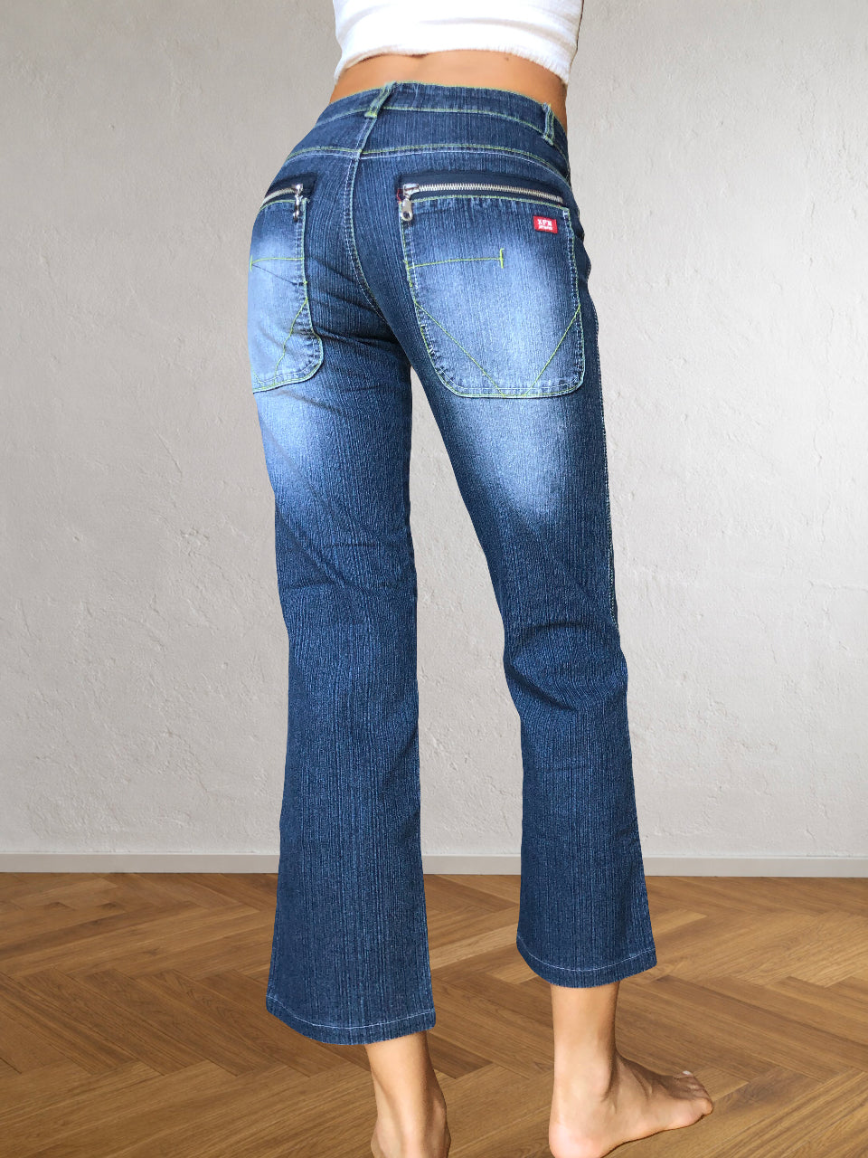 Jeans Vintage anni 2000 Blu sfumati. Zip posteriori
