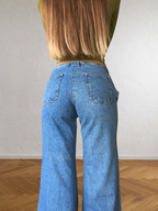 2000s low-rise bell-bottom jeans